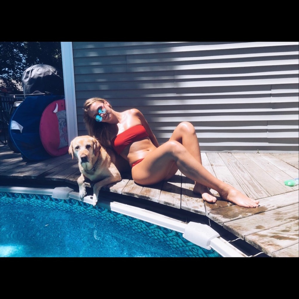 Meet your Posher, Hannah